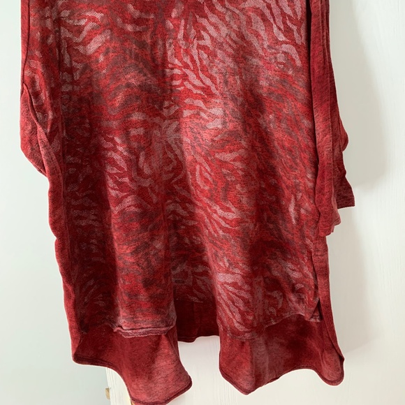 5x Women’s Plus Size Animal Print Shirt - Picture 2 of 6